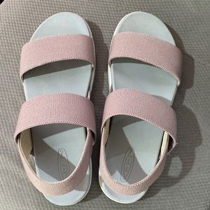 Keen dusty Lavender/vapor Stretch Strap Sandals
